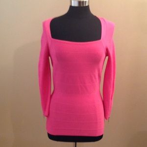 Sweater long sleeve pink... new with out tag